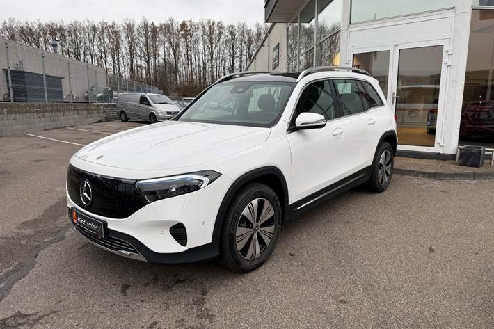 Hvid Mercedes EQB300 fra 2024