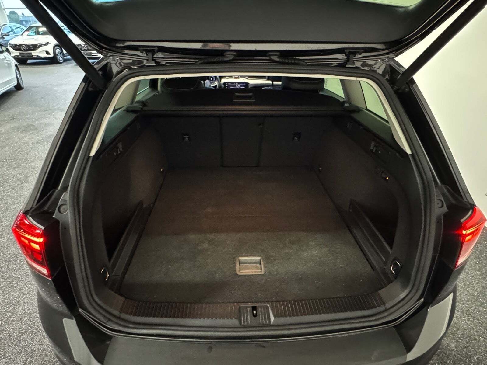 VW Passat 1,5 TSi 150 Elegance High Variant DSG