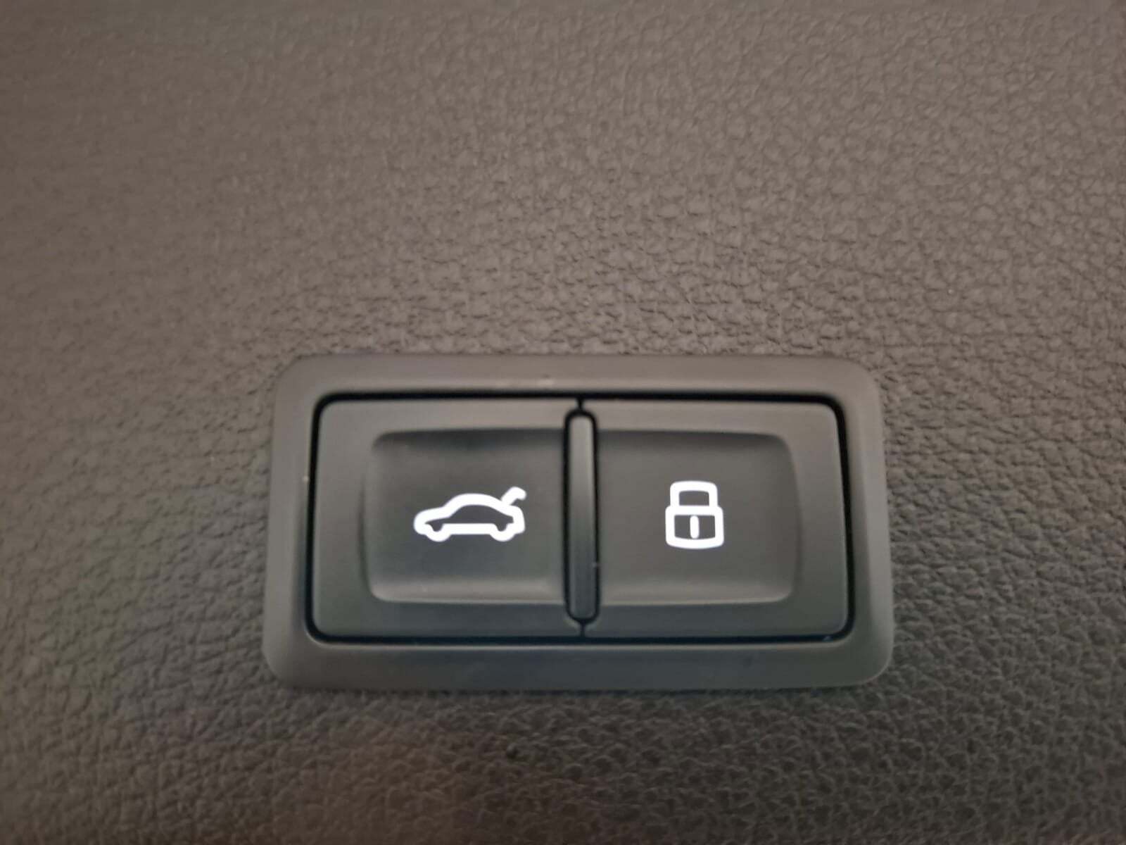 Audi e-tron 55 S-line quattro