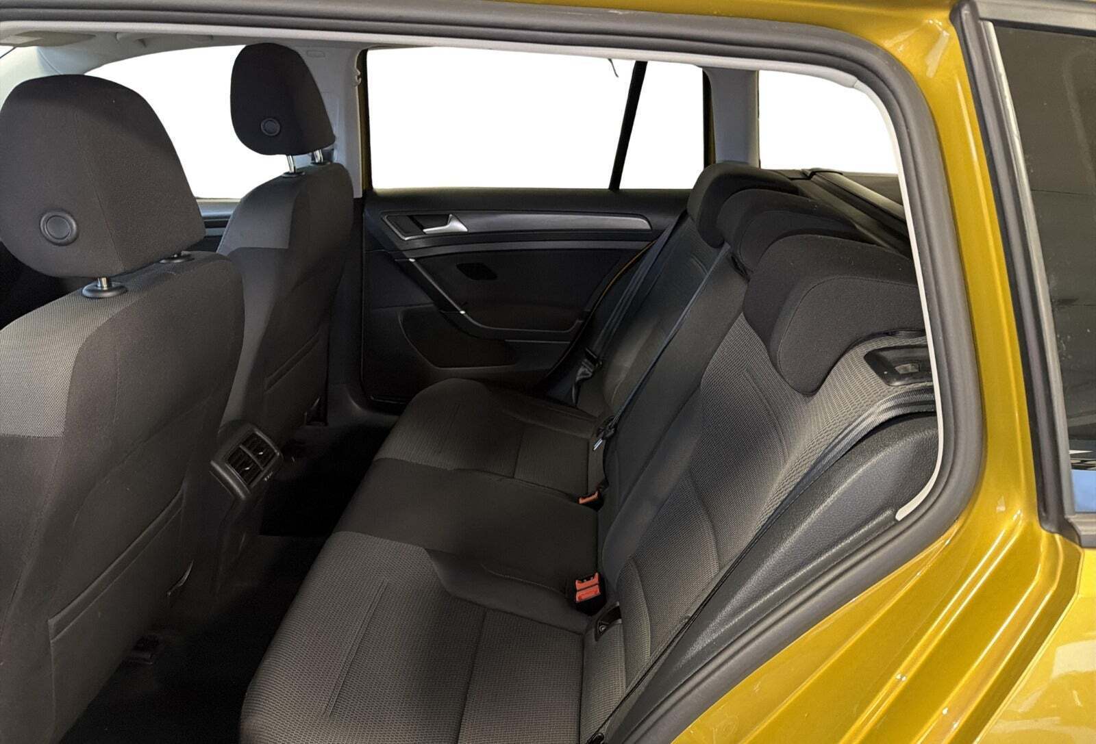 VW Golf VII 1,6 TDi 115 Comfortline Variant