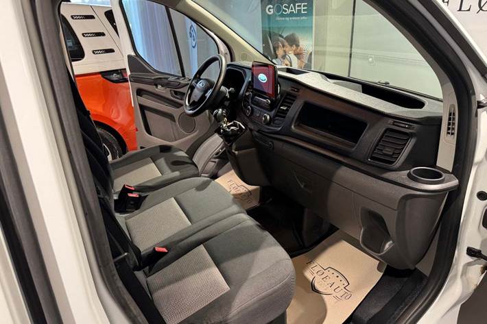 undefined Ford Transit Custom 280L fra 2018 set indefra