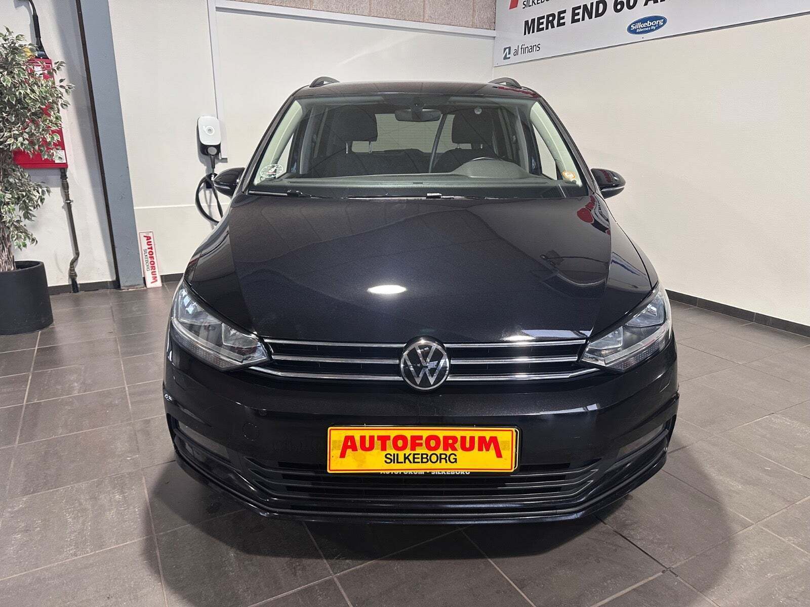 VW Touran 2,0 TDi 150 Comfortline DSG Van
