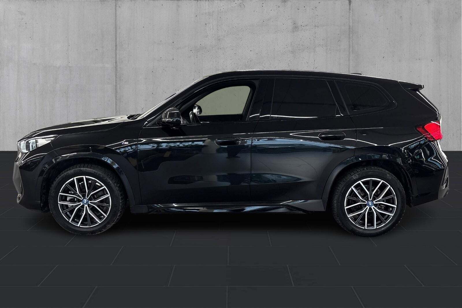 BMW iX1 xDrive30 M-Sport