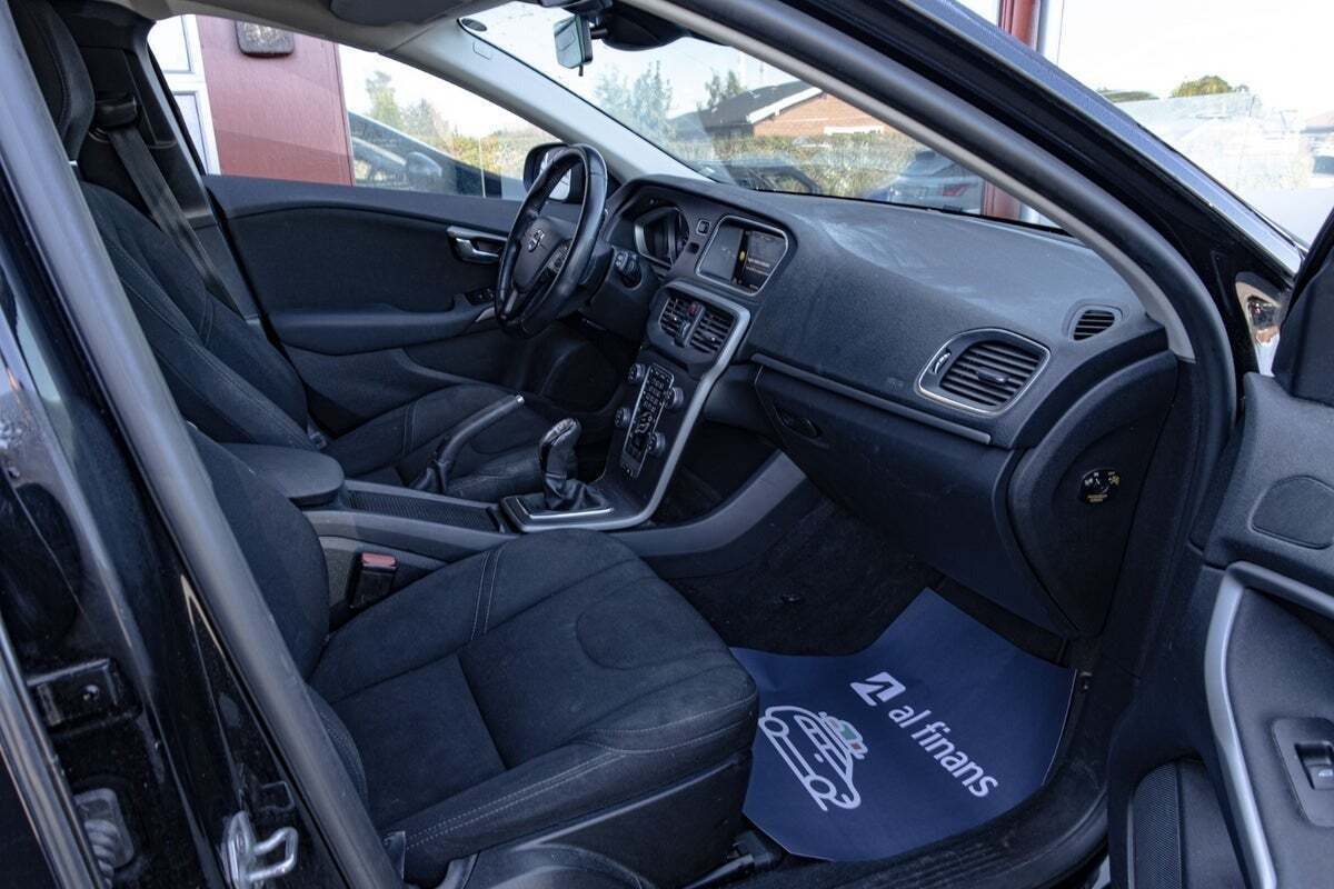 Volvo V40 2,0 D2 120 Kinetic