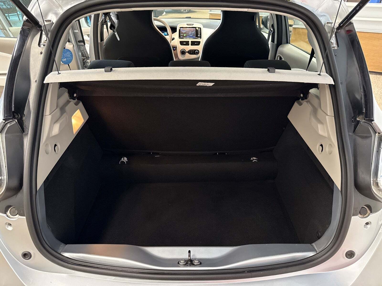 Sølv Renault Zoe fra 2019