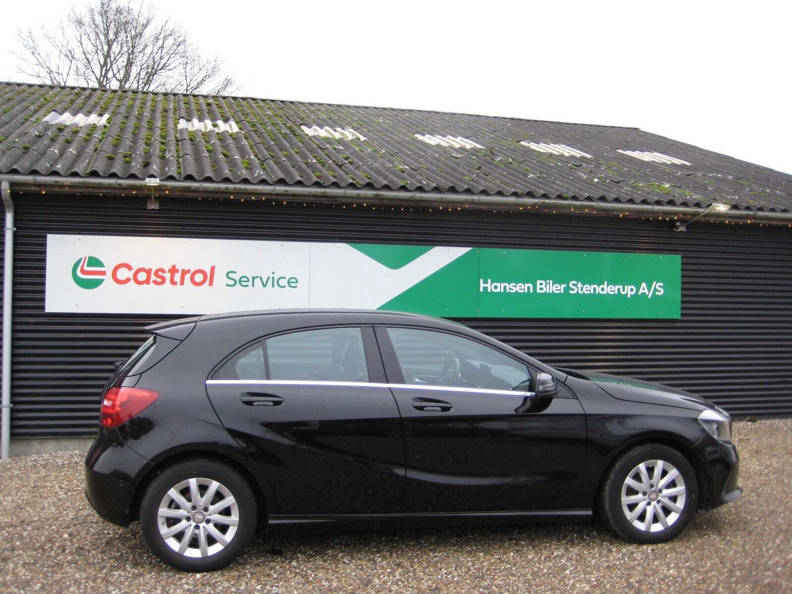 Sort Mercedes A180 fra 2015