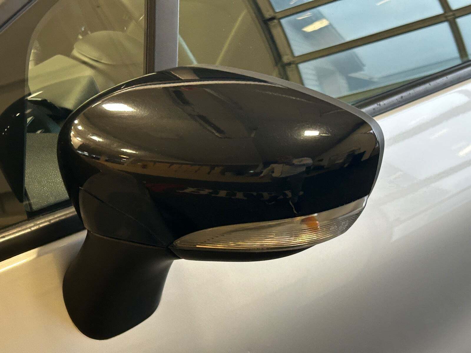 Sølv Renault Captur fra 2017