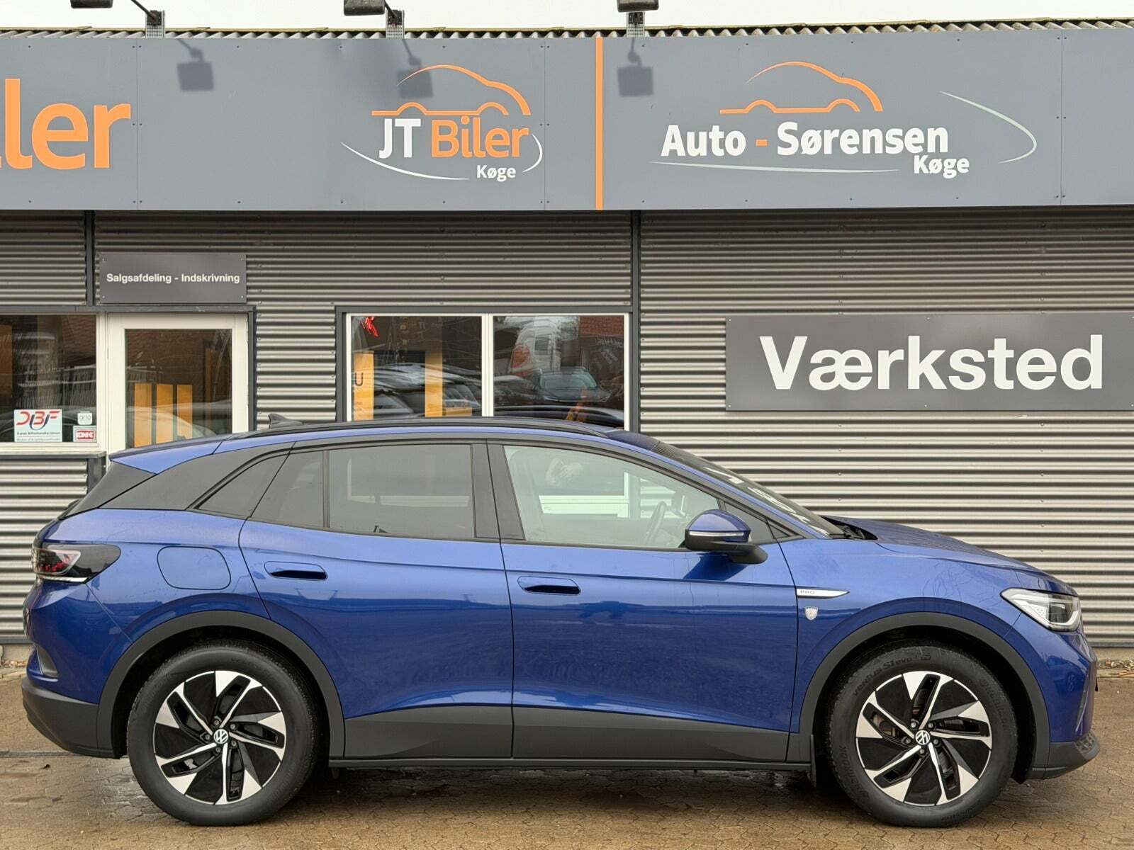 VW ID.4 77 Business Performance