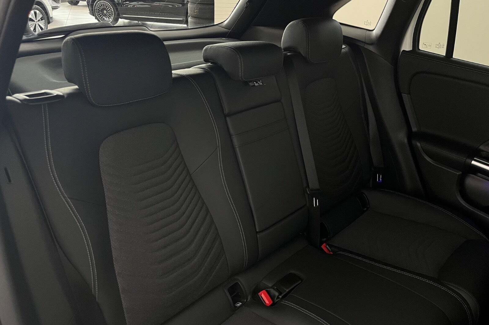 Mercedes EQA300 Progressive 4Matic