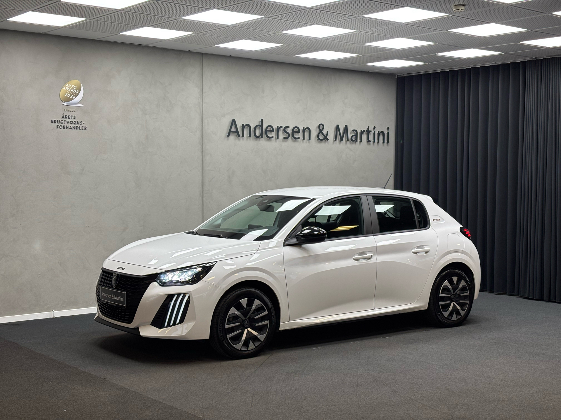 Peugeot e-208 EL Style 136HK 5d Aut.