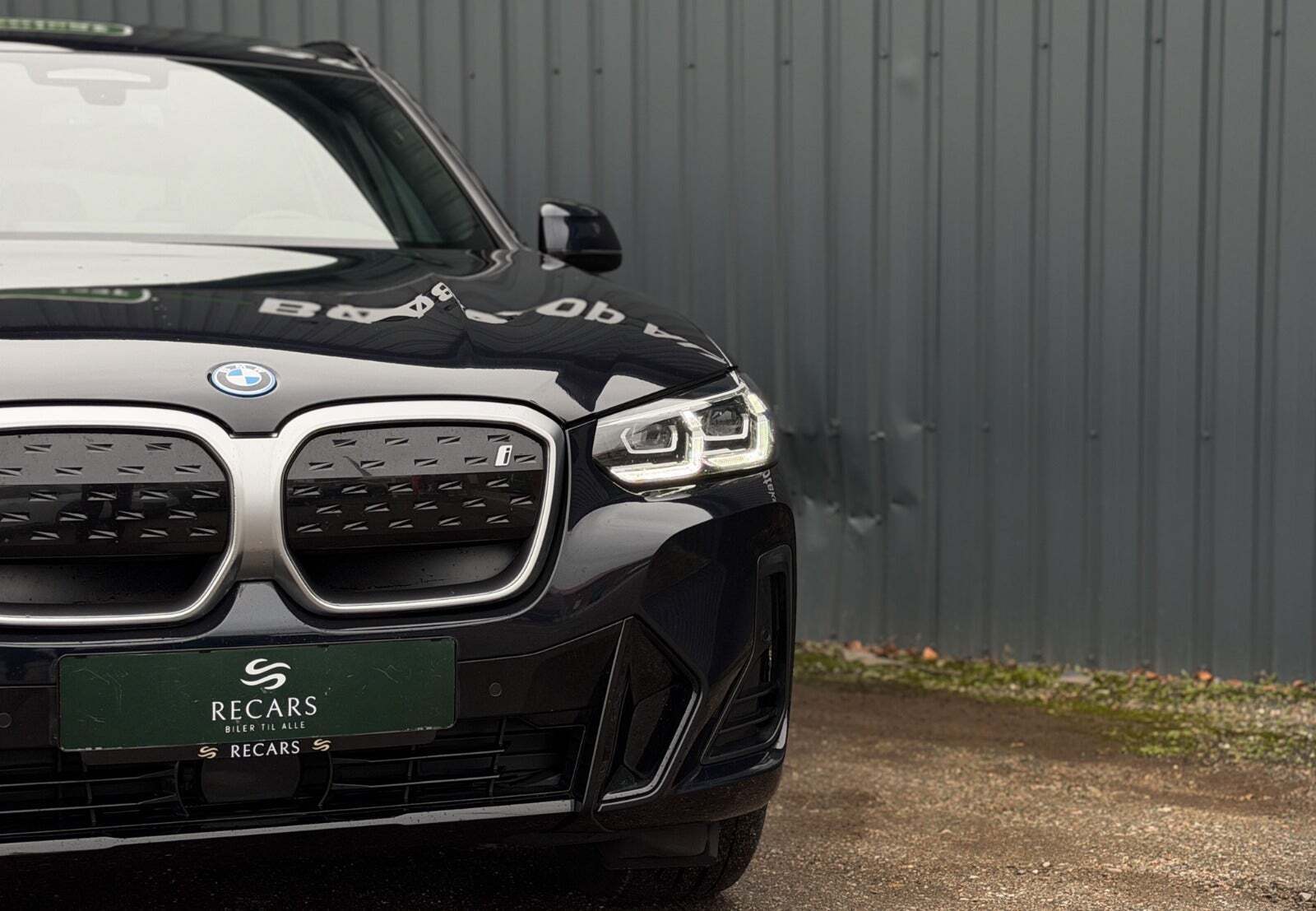 Sort BMW iX3 fra 2022