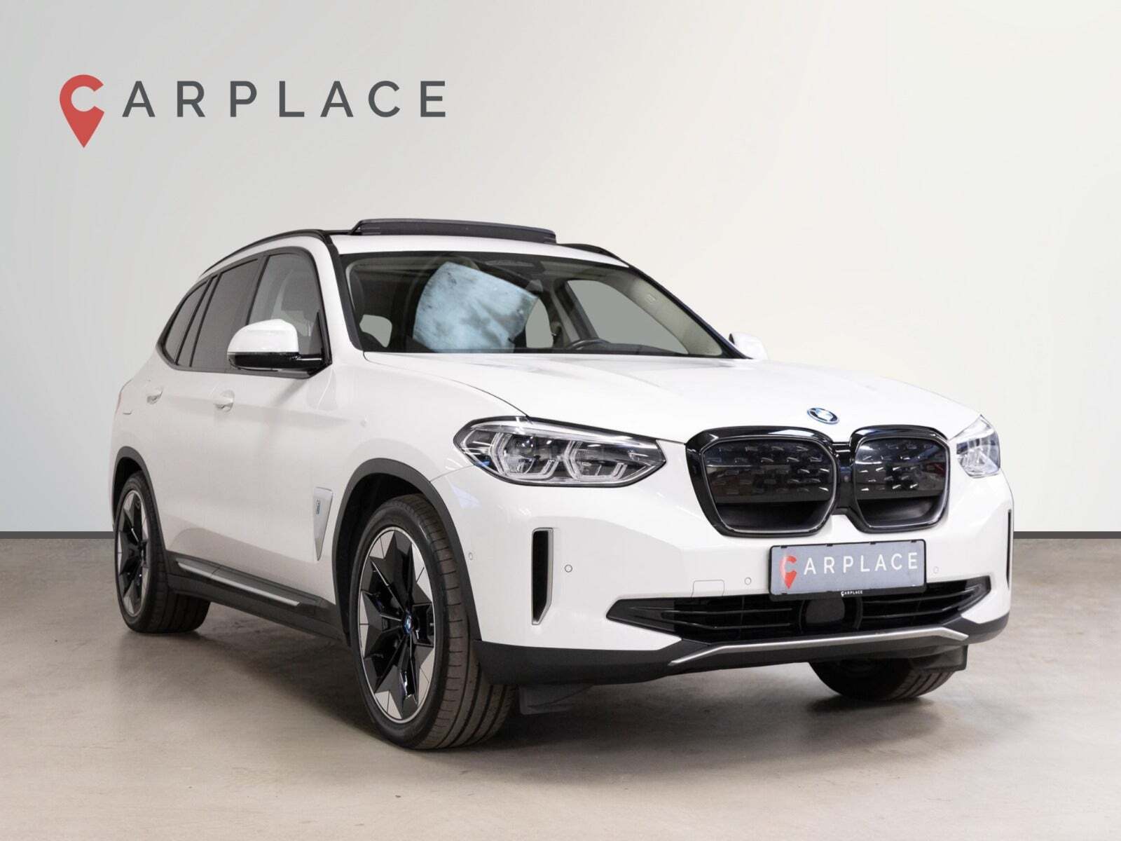 BMW iX3 Charged Plus