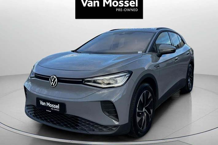 Grå VW ID.4 fra 2023 set udefra