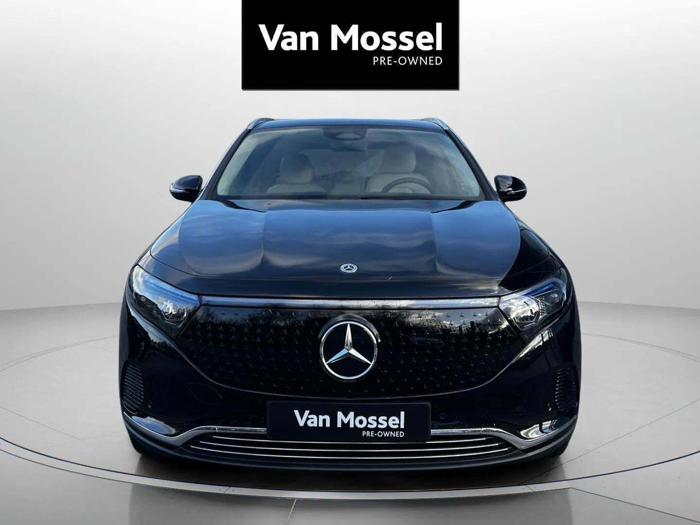 Mercedes EQA300 Progressive 4Matic