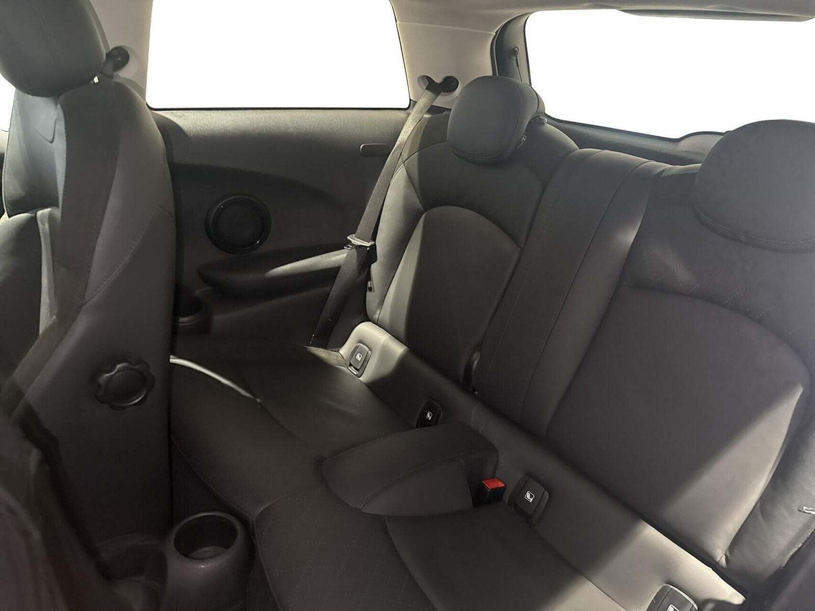 Mini Cooper SE Classic Trim