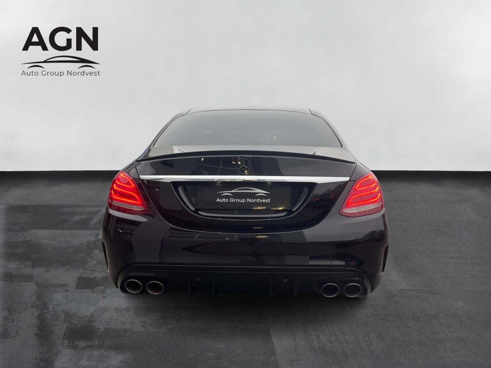 Mercedes C300 2,0 AMG Line aut.