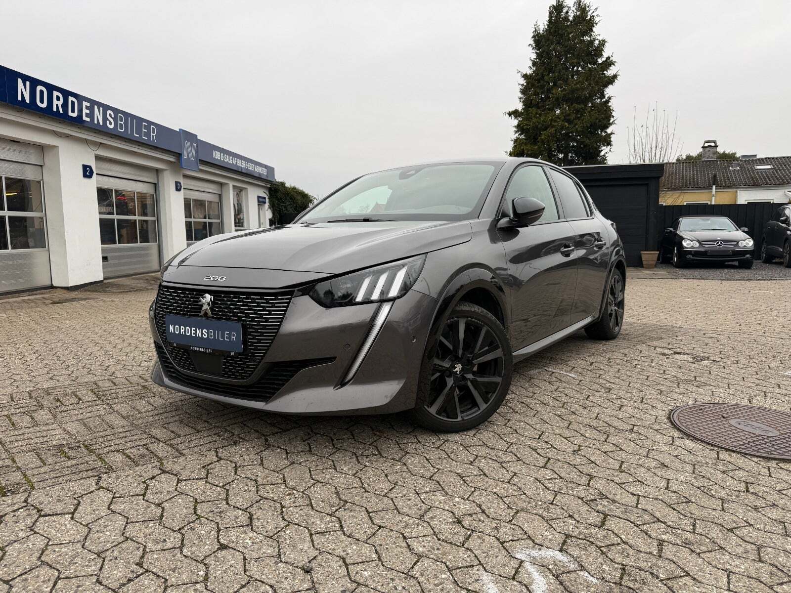 Peugeot 208 1,2 PureTech 100 GT