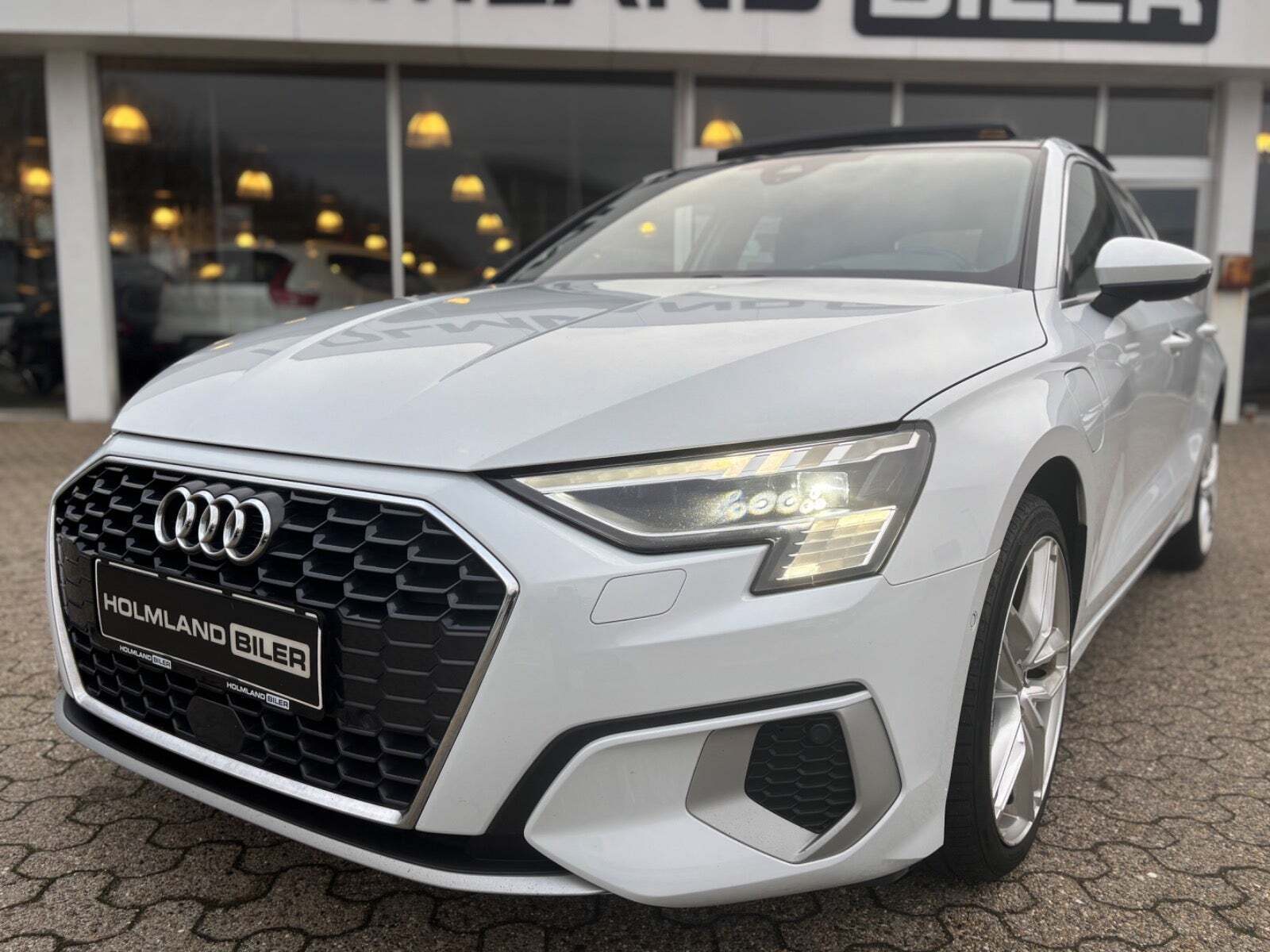 Audi A3 40 TFSi e Prestige Sportback S-tr.