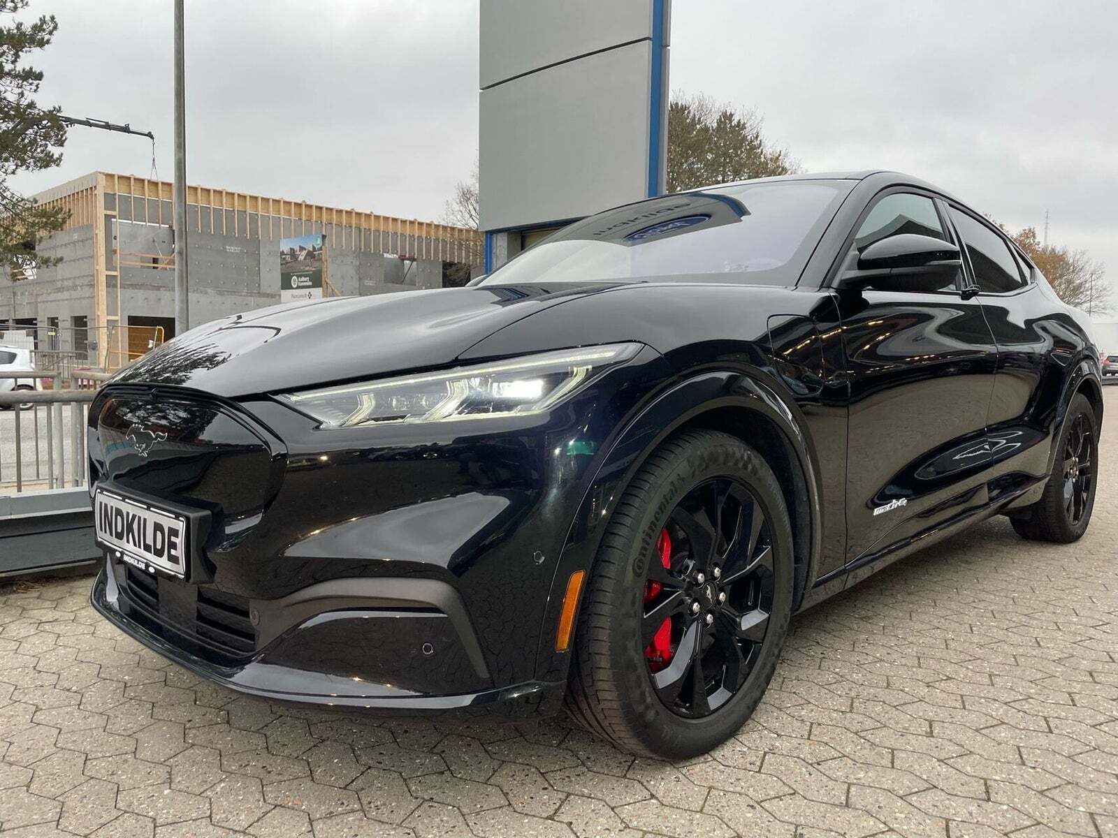 Sort Ford Mustang Mach-E fra 2023