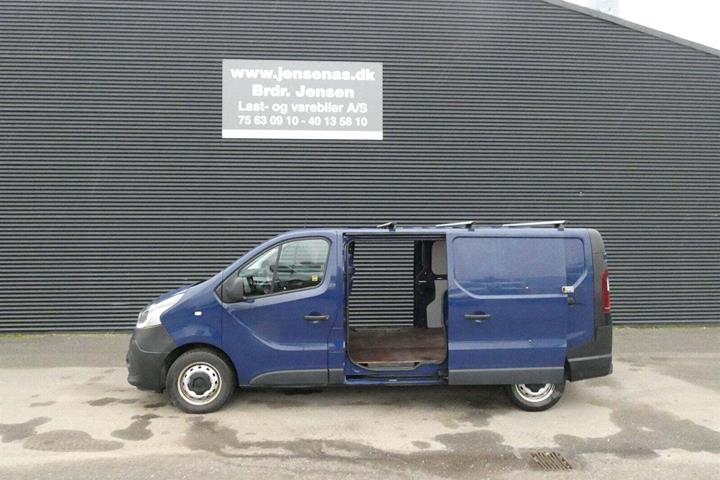 Blå Renault Trafic T29 fra 2021