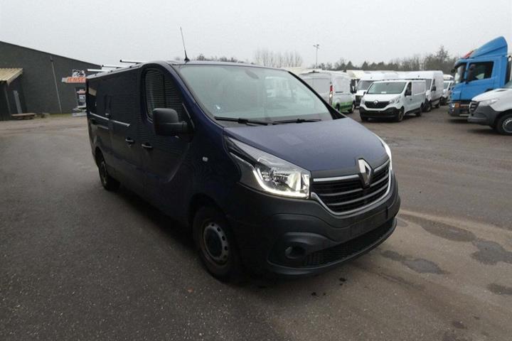 Blå Renault Trafic T29 fra 2021