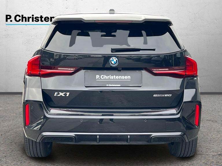 BMW iX1 eDrive20 M-Sport