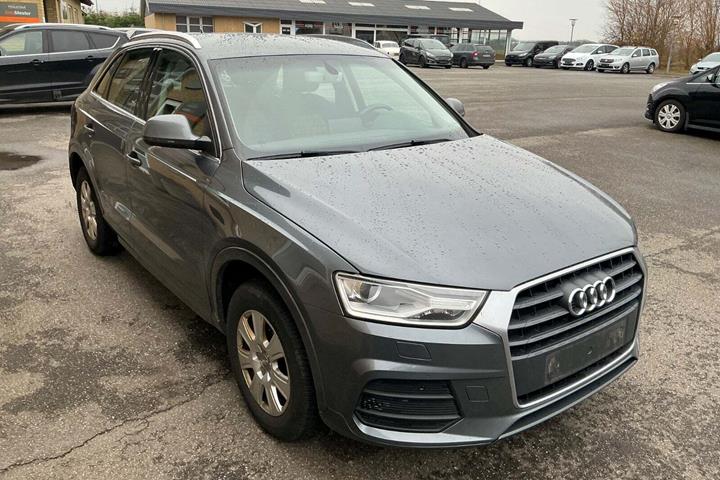 undefined Audi Q3 fra 2016 set udefra