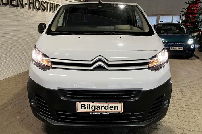 Hvid Citroën e-Jumpy fra 2024