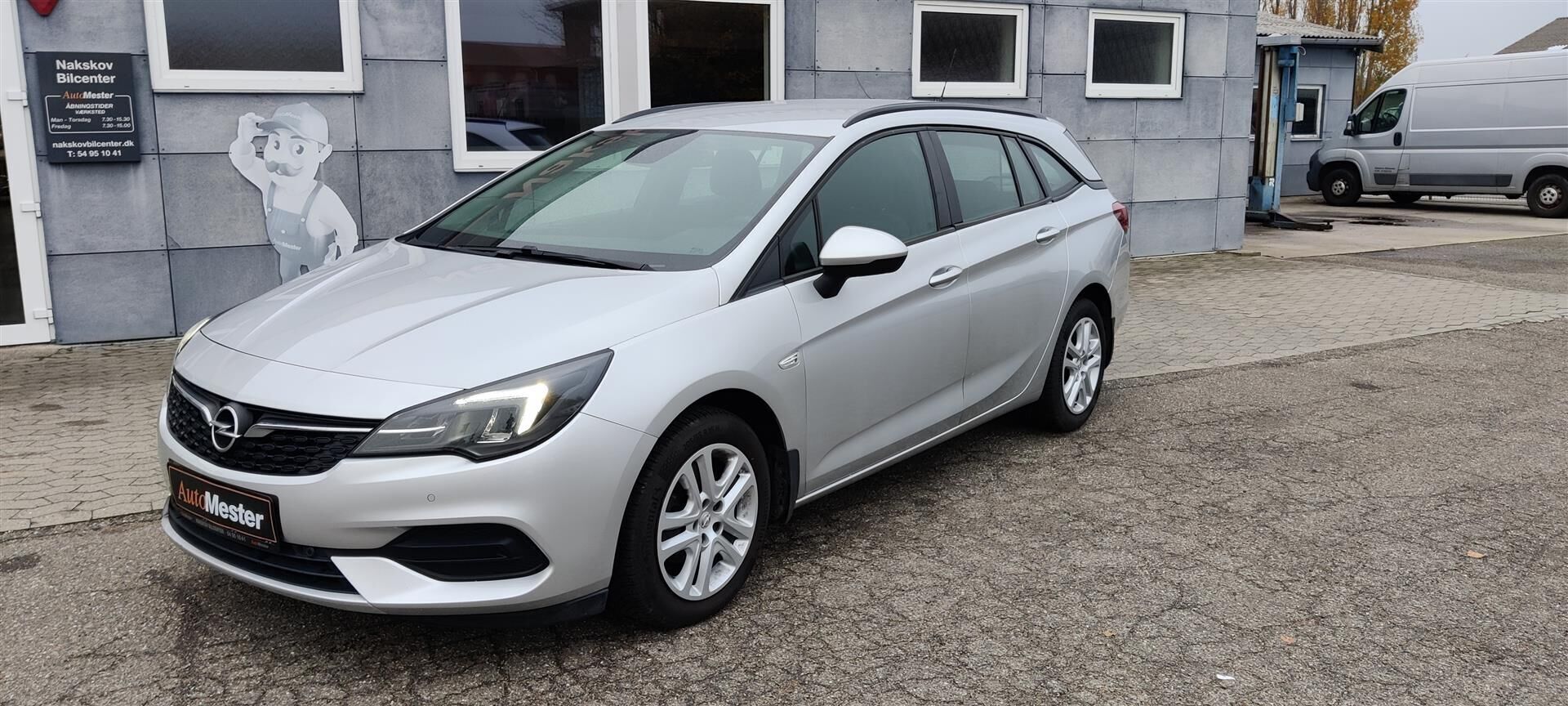 Opel Astra 1,5 Sports Tourer Turbo Euro Limited 122HK Stc 6g