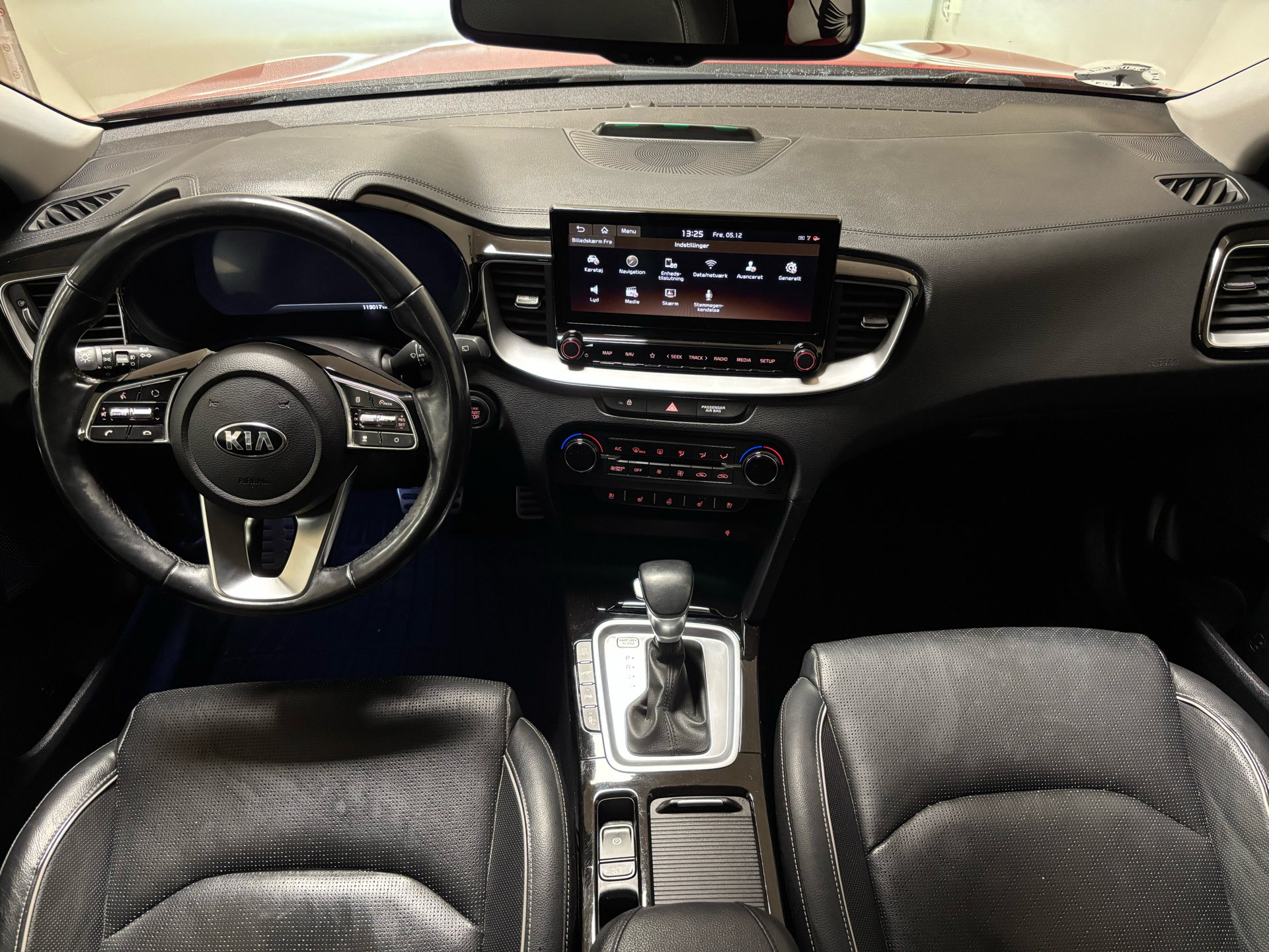 Rød Kia Ceed fra 2020