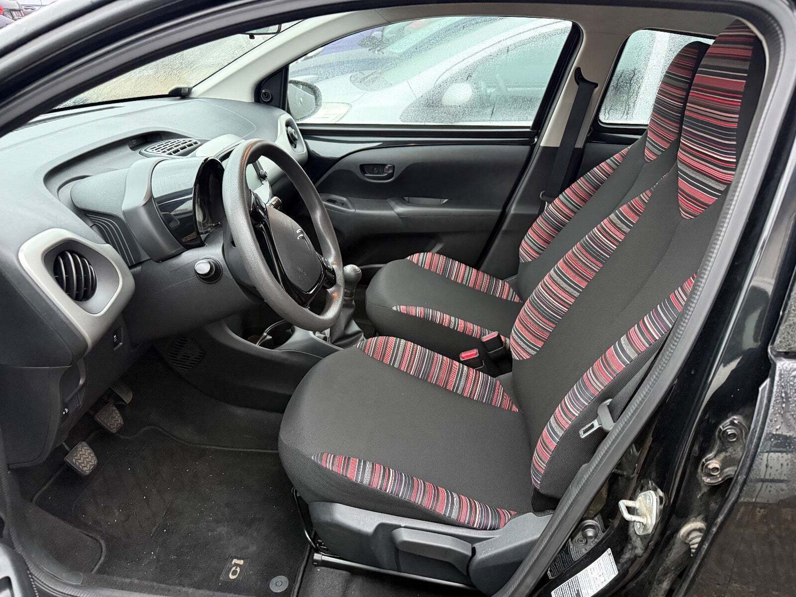 Sort Citroën C1 fra 2016