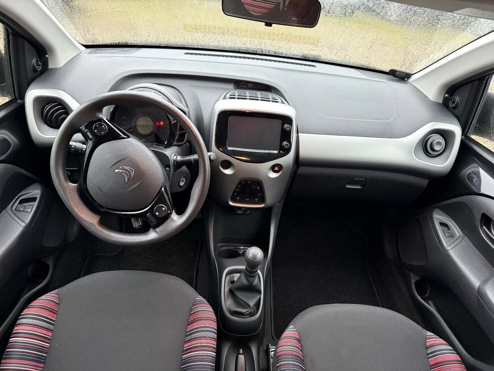 Sort Citroën C1 fra 2016