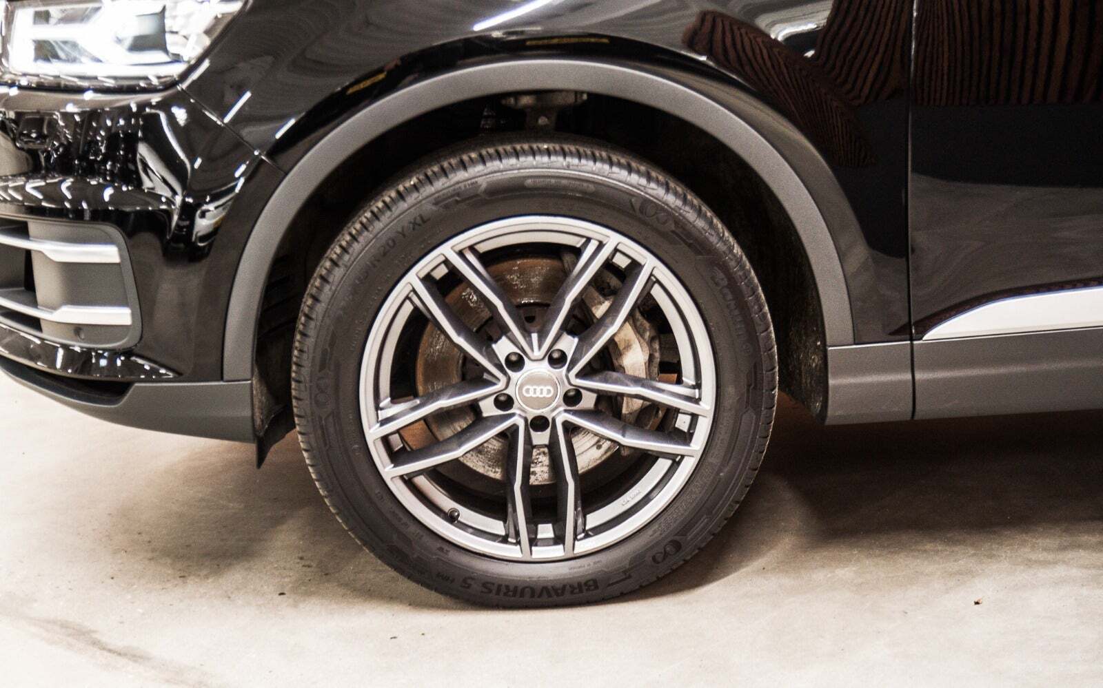 Audi Q7 50 TDi quattro Tiptr. 7prs