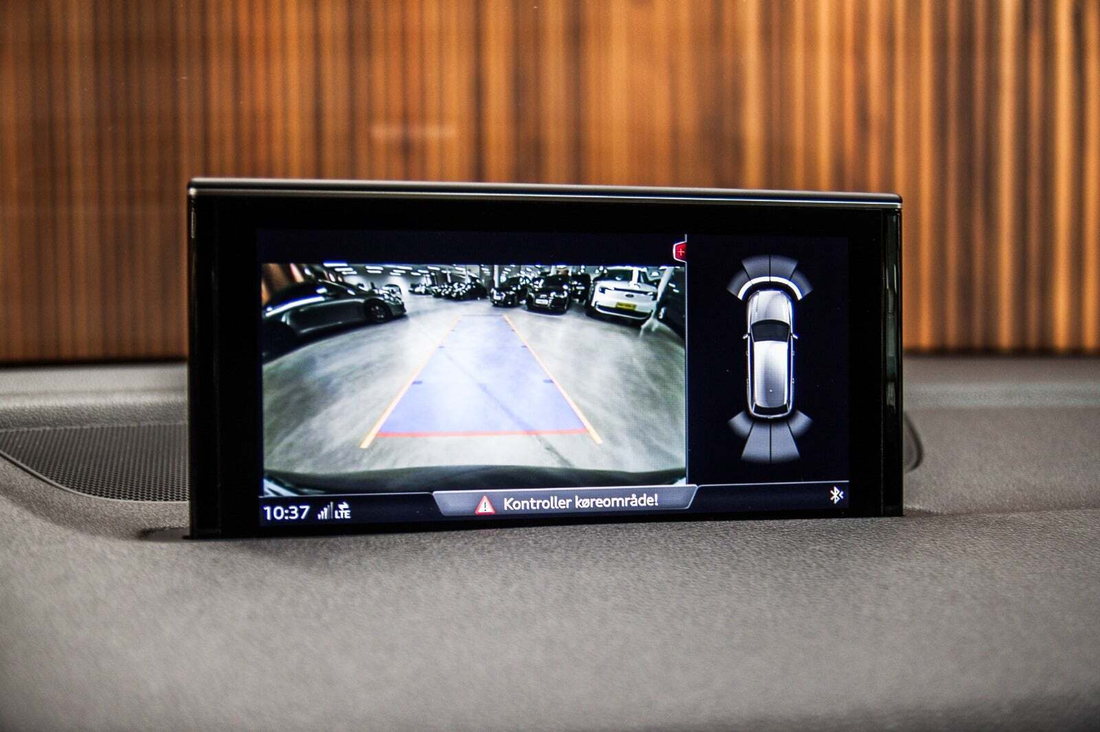 Sort Audi Q7 fra 2019