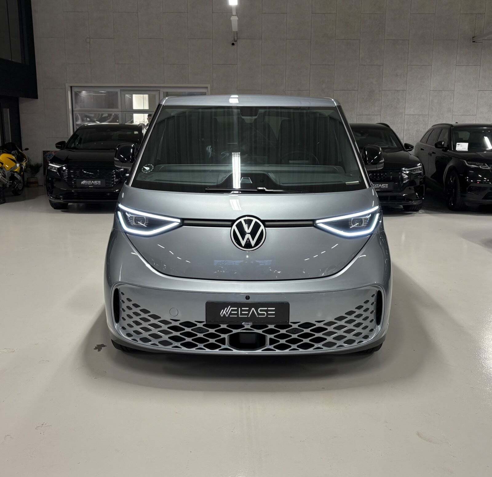 VW ID.Buzz 77 Pro Design SWB