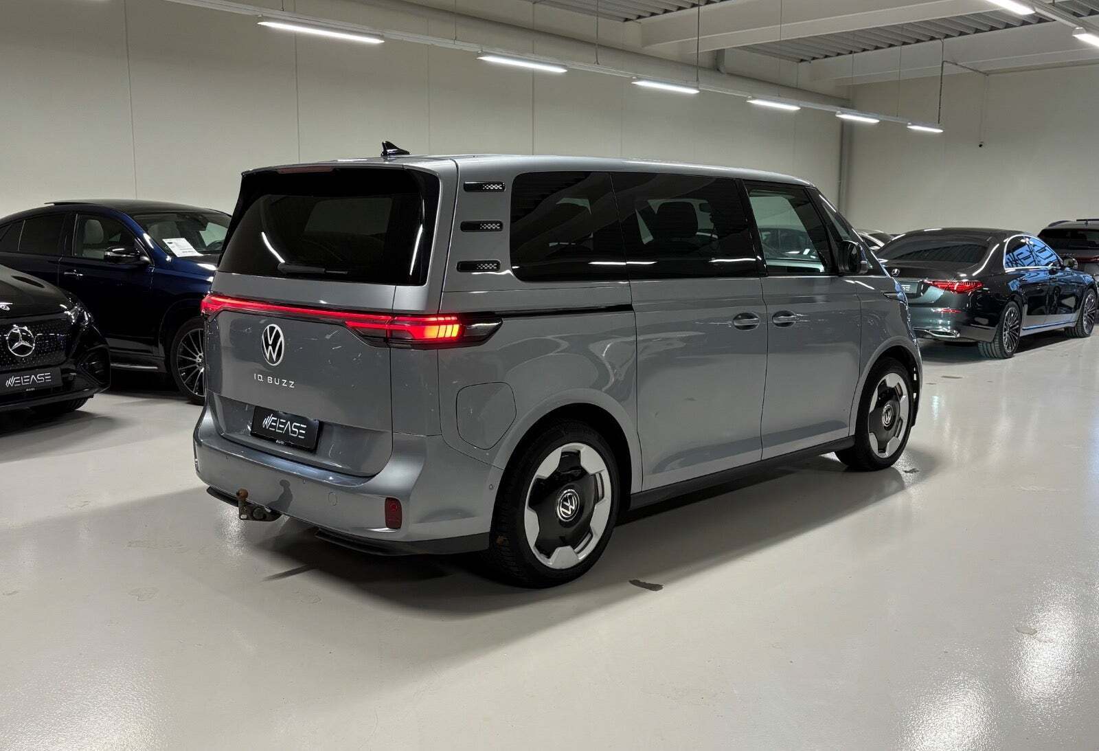 VW ID.Buzz 77 Pro Design SWB