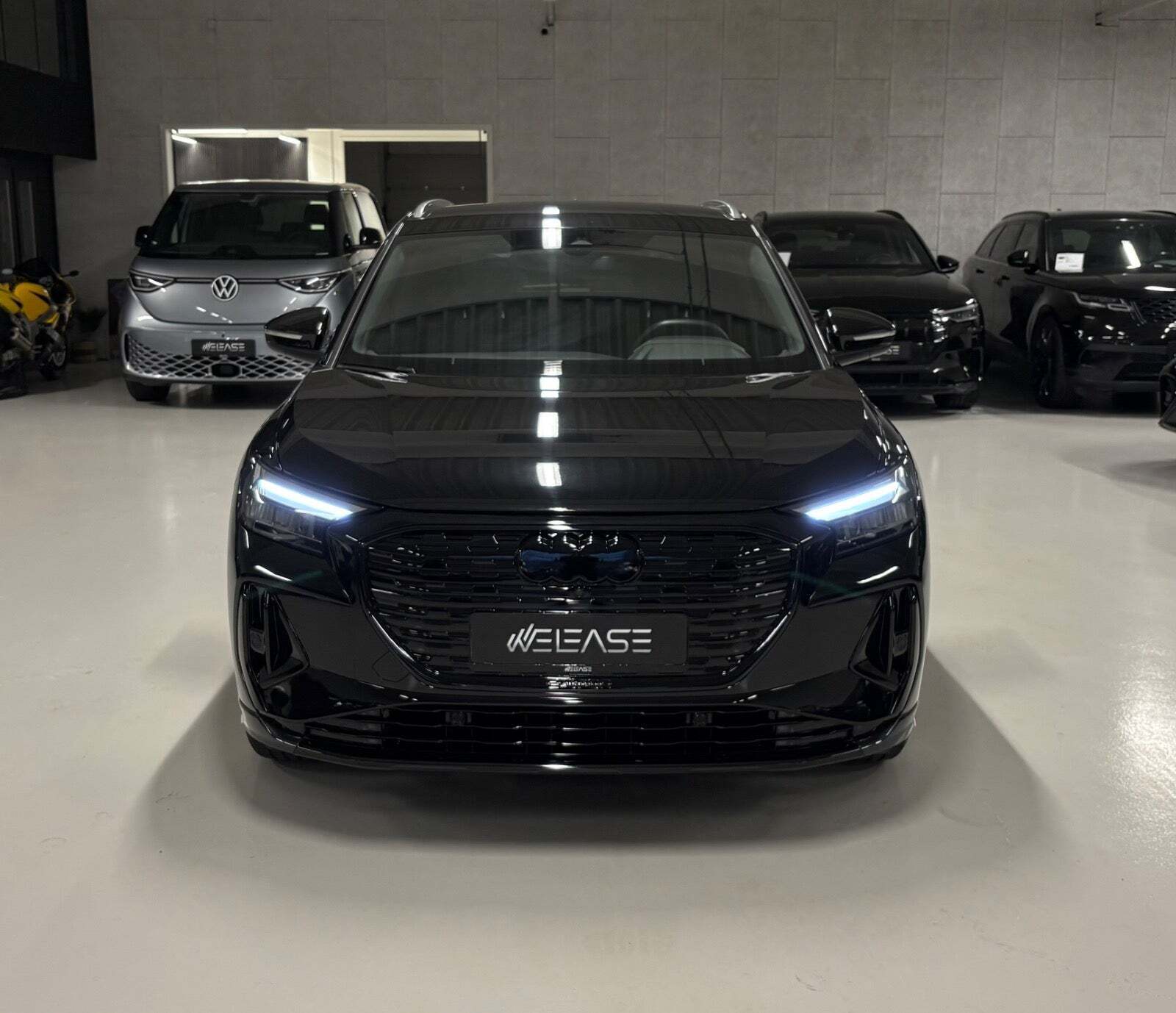 Sort Audi Q4 e-tron fra 2024