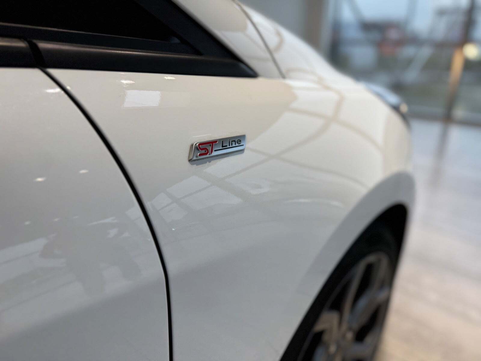 Hvid Ford Fiesta fra 2019