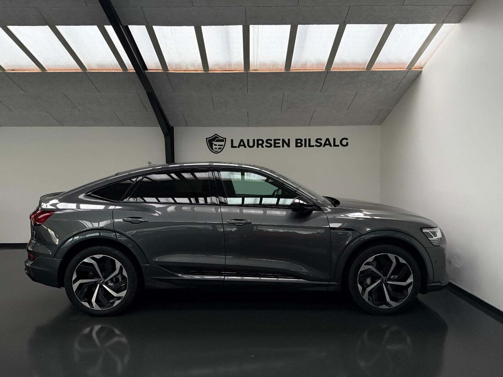 Audi e-tron 55 S-line Sportback quattro