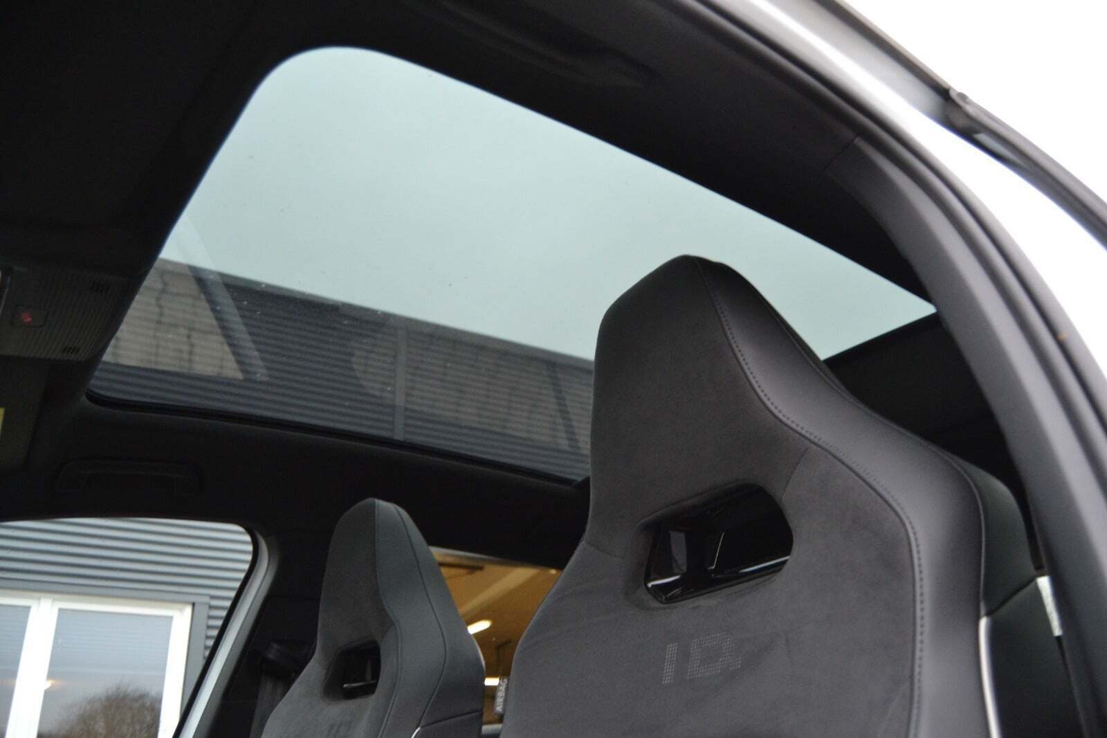 VW ID.4 77 Pro Performance Family