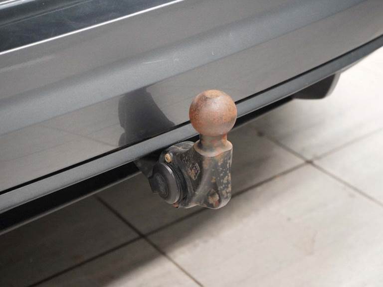 VW Touran 1,6 TDi 115 Comfortline Connect DSG 7prs