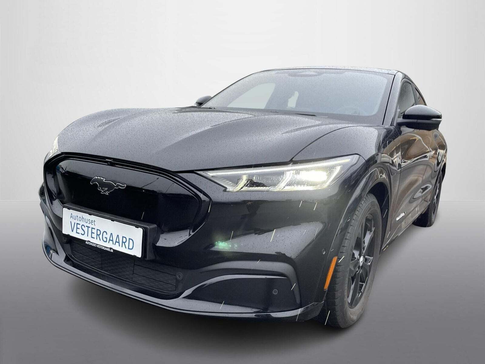 Sort Ford Mustang Mach-E fra 2023
