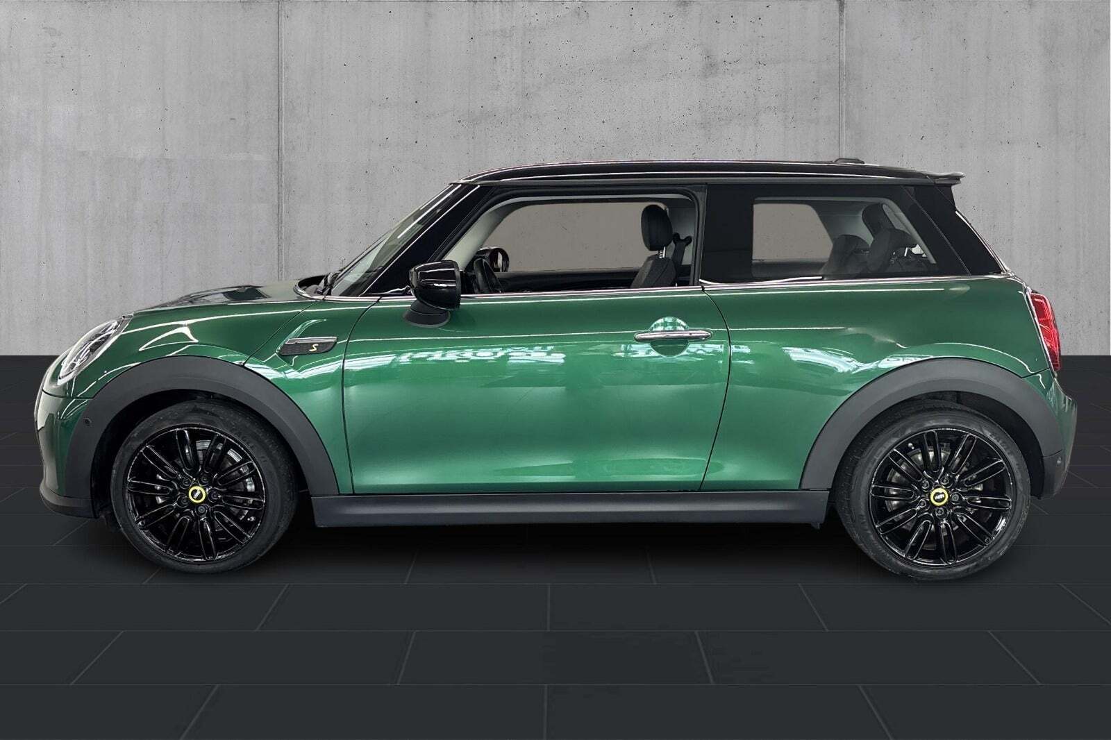 Mini Cooper SE Classic Trim