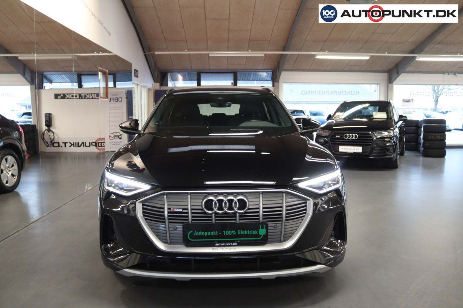 Audi e-tron 55 S-line Sportback quattro