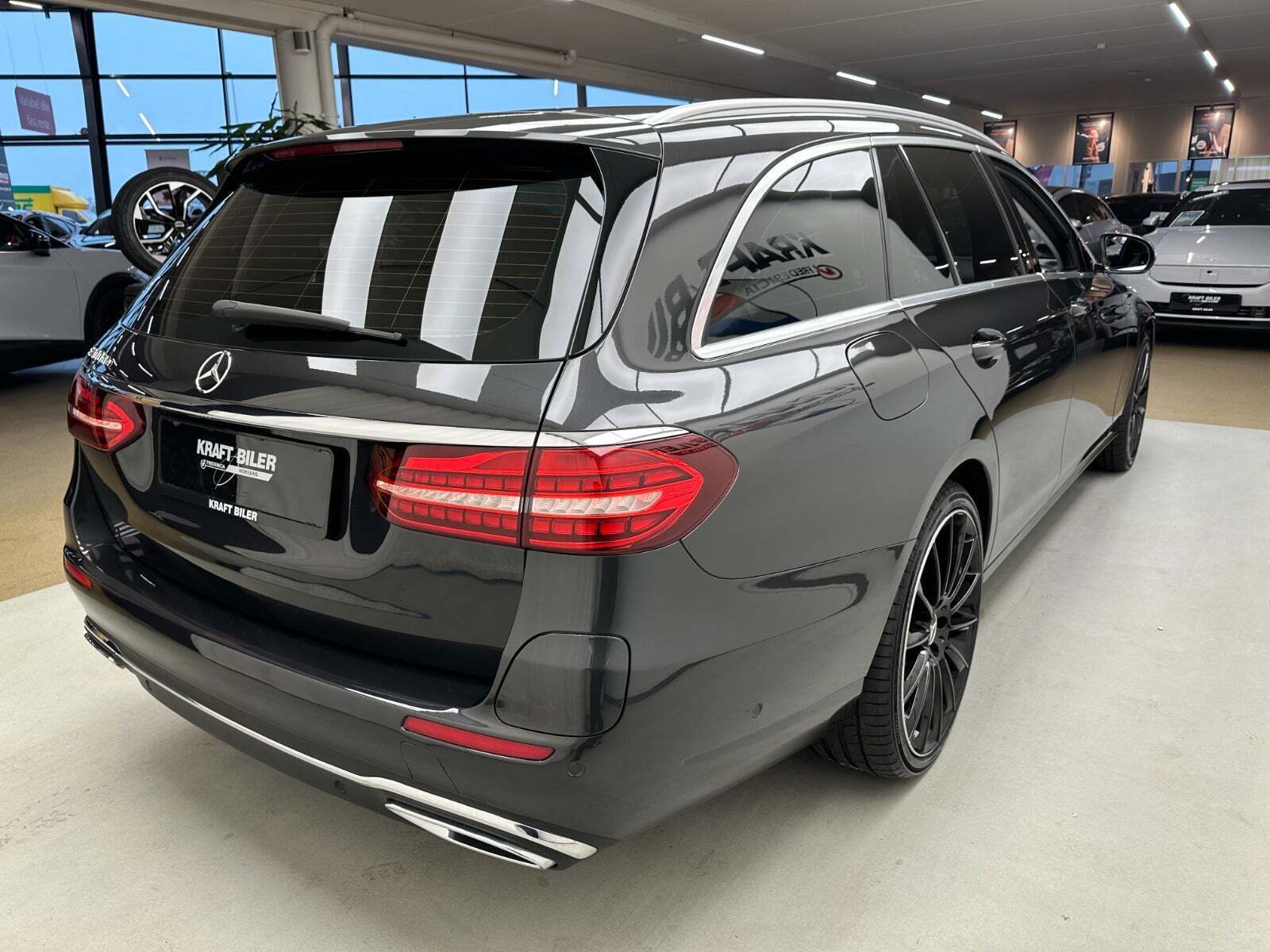 Mercedes E300 de 2,0 stc. aut.