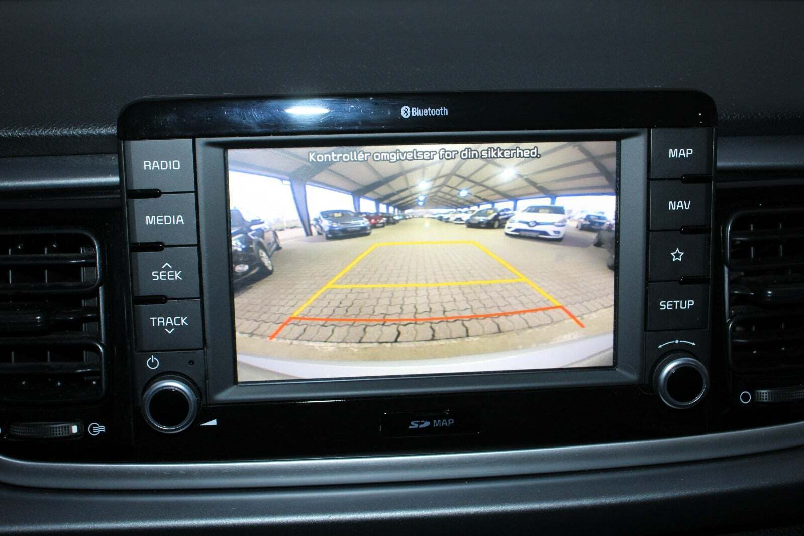 Sølv Kia Rio fra 2017