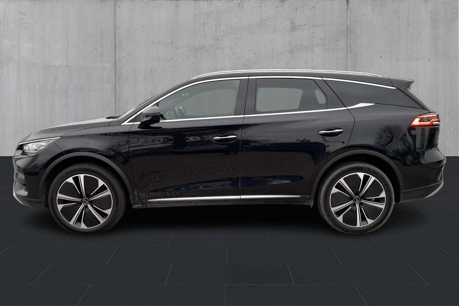 BYD Tang 109 Flagship AWD 7prs