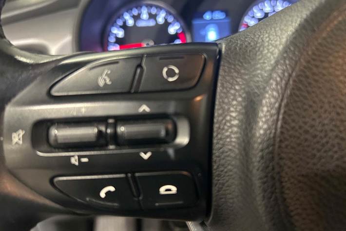 Sort Kia Rio fra 2017