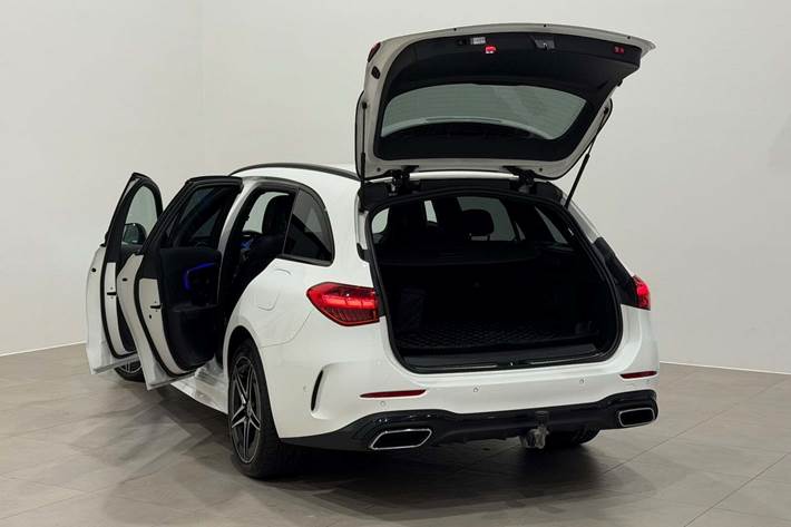 Hvid Mercedes C300 e fra 2023