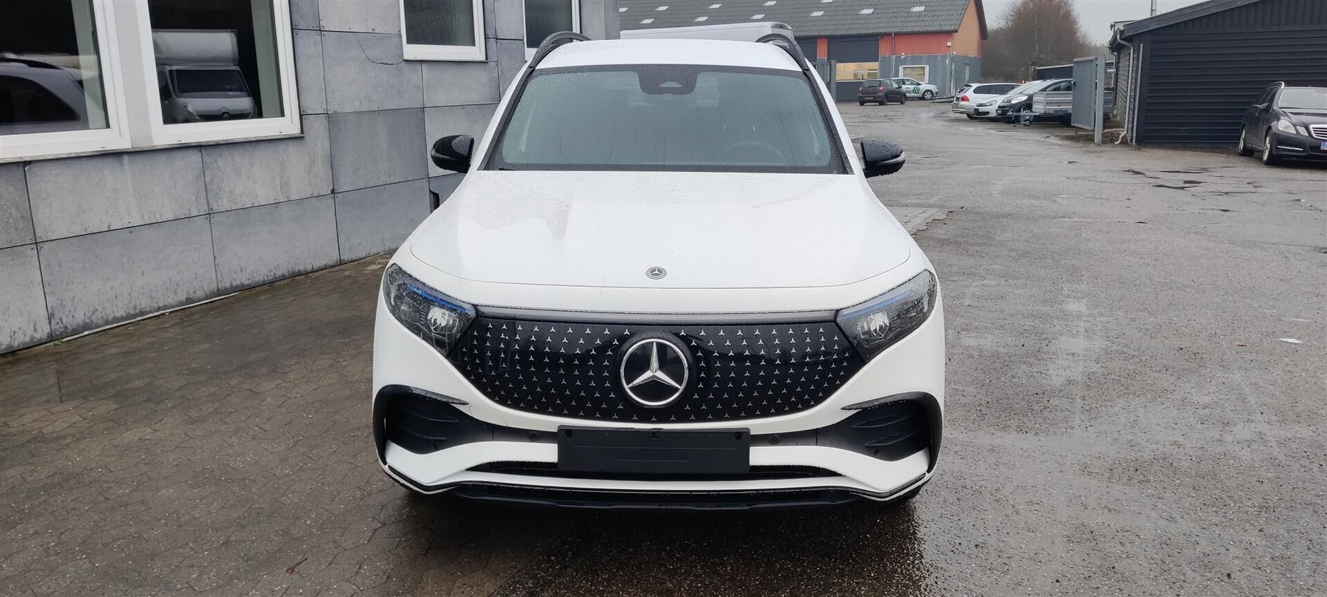 Mercedes EQB 300 EL AMG Line 4Matic 228HK 5d Aut.